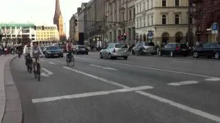 Awesome LOUD Mercedes CL 63 AMG SOUND in Hamburg