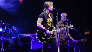 Blue Ain’t Your Color Keith Urban MIDFlorida Credit Union Ampitheater Tampa, FL 6/17/2022