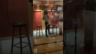 Jennifer Hudson records “Over the Rainbow” in the studio with Rickey Minor