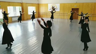 "Ингушский праздничный танец"