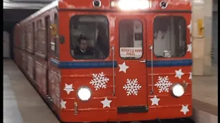 поездка на новогоднем Ёж-3 Полежаевская-Таганская  с @METRORUSSIAPLAYTV2011 @metro_inMinecraft