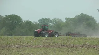 Case IH Steiger 435 4 wheel drive tractor in action on Niggli Rd. in Madison County, IL