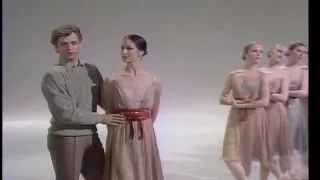 Baryshnikov dances Sinatra and more (  Ballet from A to Z by Mikhail Baryshnikov)