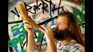 How to Blow a Traditional Viking War Horn