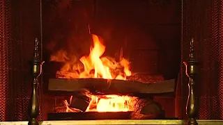 Martina McBride - O Come All Ye Faithful (Fireplace Video - Christmas Songs)