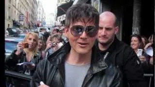 Morten Harket at la Cigale (Paris) on 2012-05-09.mp4