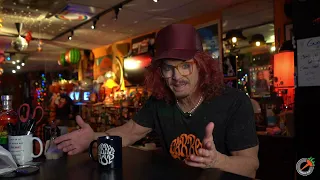 Traveling with Prop Trunks | Saturday Night Stories with Carrot Top | Episode 14