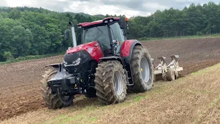 CASE IH Optum300 Ploughing