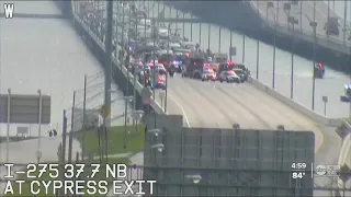 Crash on Howard Frankland Bridge ends with 3 people jumping off the bridge, police say