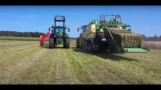 Quaderballensilage mit Krone Big Pack 1270 VC und Kverneland Ballenwickler - T.Artmeyer Agrarservice