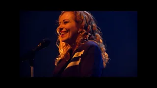 Anneke van Giersbergen - Burning Heart (Heavy Strings live @TivoliVredenburg Utrecht 17.01.2024) 1/6