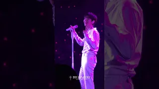 [4K] 240421 백현(BAEKHYUN) UN Village (유엔빌리지 중_) #백현콘서트 #lonsdaleite #ベクヒョン