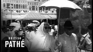 Islam Pilgrims Meet At Mecca (1954)