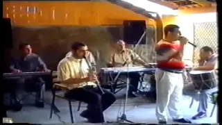 Spitakci Hayko - kaxotem qez hamar [2006]