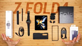 Galaxy Z Fold 4 Unboxing - What's In The Box!