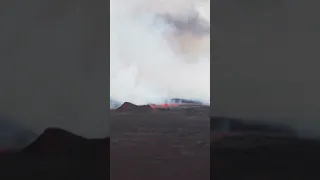 Hawaii's Mauna Loa volcano erupts for first time in nearly 40 years