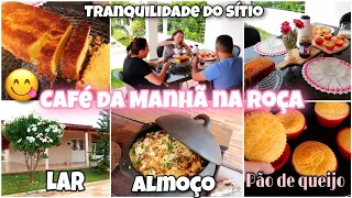 CAFÉ DA MANHÃ NA ROÇA NO FOGÃO DE LENHA | PÃO DE QUEIJO E BOLO | ALMOÇO E VIDA NA ROÇA