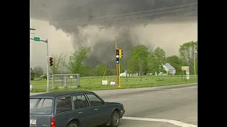 1995 Cantrall Illinois tornado raw footage (reupload)