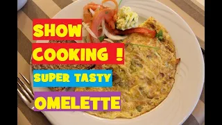 DELPHIN IMPERIAL HOTEL ANTALYA. BREAKFAST SHOW COOKING, SUPER TASTY OMELETTE.