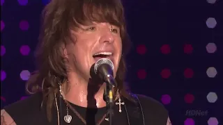 Bon Jovi - Live From Theatre Nokia NYC 2005