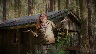 🌳🏡🌲Forest Cabin🦊#14 Over and out? Or full throttle? Vanessa Blank and her fox hut🦊