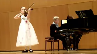 Alma Deutscher (aged 6) playing Seitz, violin Concerto no. 3 (Keshet Eilon, 2011).
