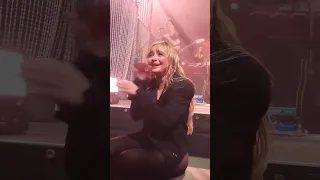 Sabrina Carpenter playing "unSABscribe" (2) in Philadelphia, PA | EICS Tour 2