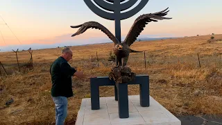 Sam Philipe sculptures on Golan Heights