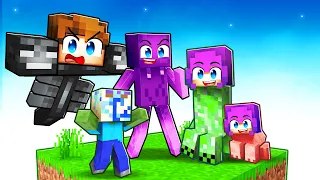 Having a MONSTER FAMILY in Minecraft!