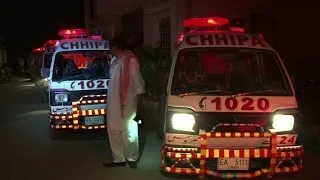 Pakistan police kill eight militants in Karachi