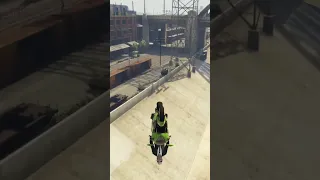 GTA how to: safely land in the LS river