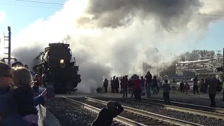 Union Pacific Big Boy 4014 Stopped by Trespassers