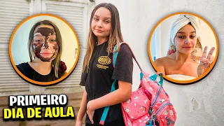 ARRUME-SE com a Maria para o PRIMEIRO DIA DE AULA na escola nova! (Rotina Escolar 2022)