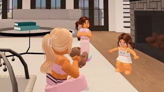 Mi hija da sus primeros pasos #roblox #roleplay