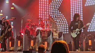 Kiss - PLASTER CASTER - HOTTER THAN HELL - Acrisure Arena - SOUNDCHECK November 1, 2023  Palm Desert