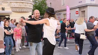 Sonja und Christoph tanzen Boogie