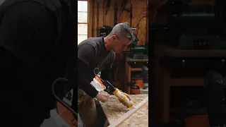 Best caulk gun: Dripless caulk gun tool review by carpenter Mark