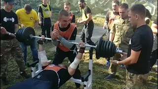 Жим лёжа 170кг на 1 раз, свой вес 92кг#kg #motivation #power #sports #сила #спорт#жимштанги