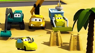 Construction Squad: the Dump Truck, the Crane, the Excavator with Baby Racing Car at Car City Beach!