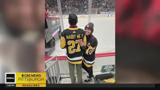 Man proposes to girlfriend during Pittsburgh Penguins game