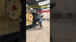 how does a stone crusher running#stonecrusher #rockcrusher #malaysia #crushingrocks #Philippines