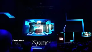 E3 2019: Crowd Reaction to 12 Minutes Reveal Trailer | Xbox Briefing