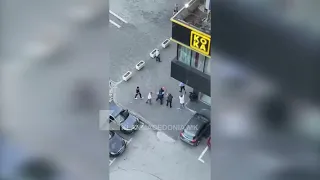 Protestuesit tentojnë të futen në Çarshinë e vjetër, ndërhyn policia