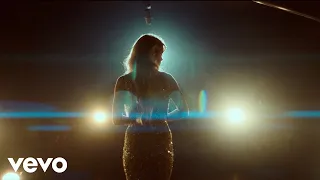 Lindsay Ell - wAnt me back (Official Music Video)