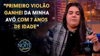 Saiba como foi o primeiro contato da sertaneja com a música | The Noite (03/08/22)