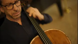 A film by Mark de Paola. Robert Cohen plays Fauré Après un rêve