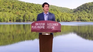 Prime Minister Justin Trudeau announces ban on single-use plastics