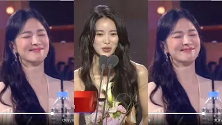 Song Hye Kyo cried when Lim Ji Yeon won Best Supporting Actress award at Baeksang Arts Awards 2023