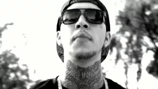 MIKEY D ft BAEZA "NO STRINGS ATTACHED"