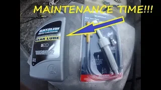 How to Change Outboard Lower Unit Oil  - Changing Outboard Gear Oil - Outboard Motor Maintenance